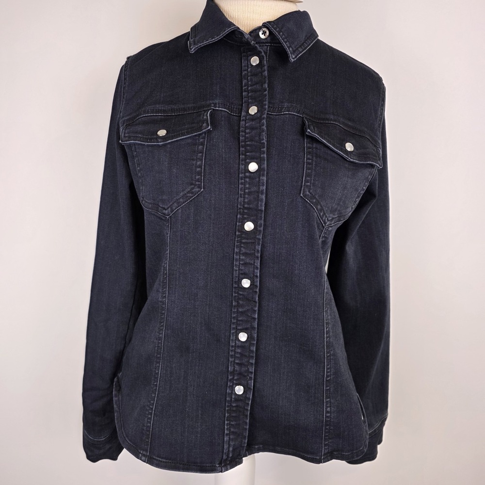 GUESS Women's Dark Wash Denim Pearl Snap‎ Shirt Medium Western Button Up Top